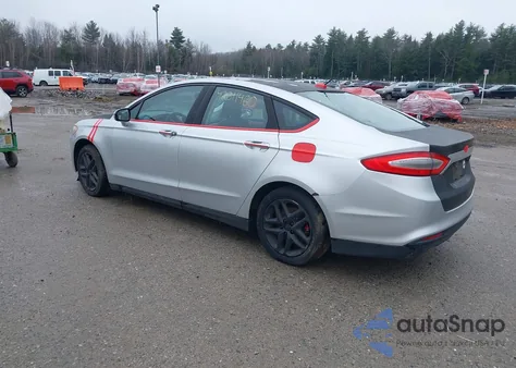 2014 Ford Fusion Se z USA, uszkodzony, nr VIN 1FA6P0HD4E5352723
